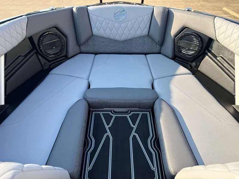 Slide: The Image of Tigé Z3 2026 - 20