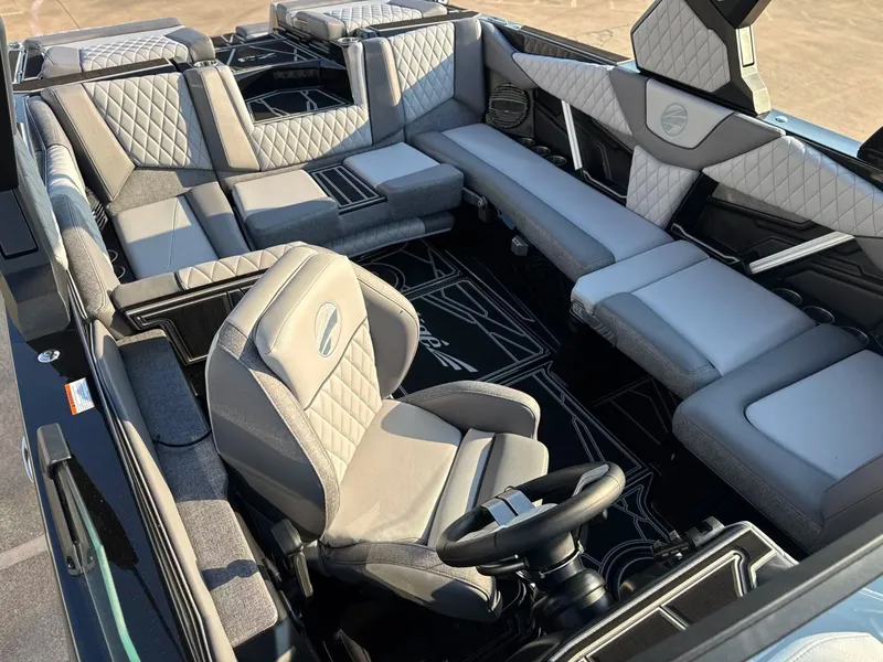 Slide: The Image of Tigé Z3 2026 - 24