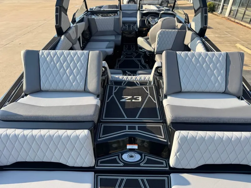 Slide: The Image of Tigé Z3 2026 - 8