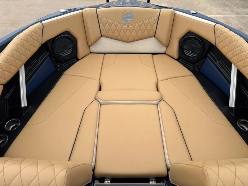 Slide: The Image of Tige Z3 2026 - 20