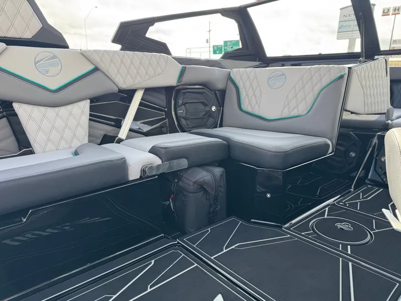 Slide: The Image of Tigé 22RZX 2026 - 7