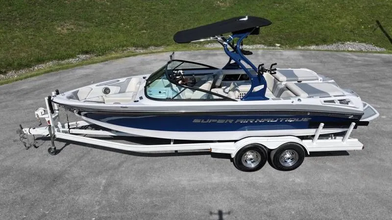 Slide: The Image of Nautique 230TE 2010 - 1