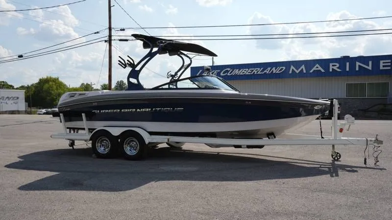 Slide: The Image of Nautique 230TE 2010 - 14