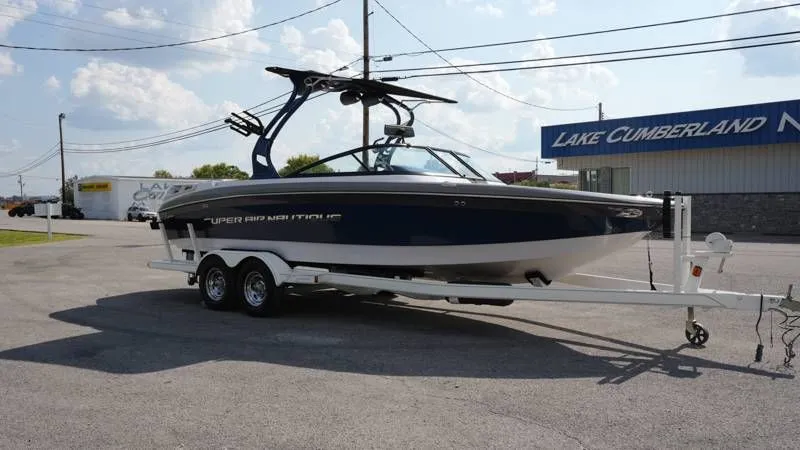 Slide: The Image of Nautique 230TE 2010 - 17