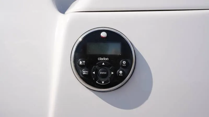 Slide: The Image of Nautique 230TE 2010 - 19