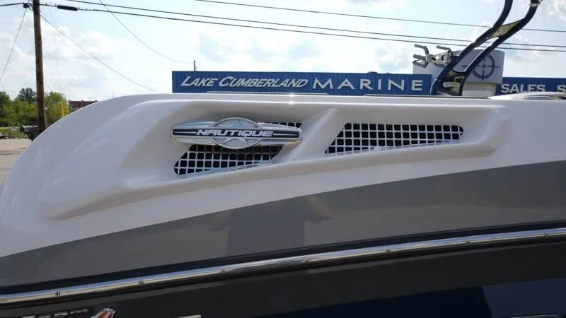 Slide: The Image of Nautique 230TE 2010 - 22