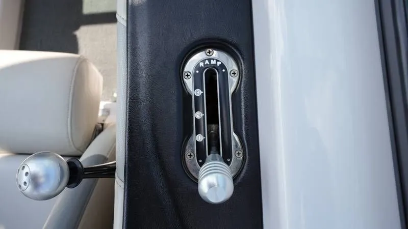 Slide: The Image of Nautique 230TE 2010 - 40