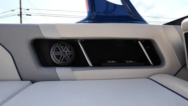 Slide: The Image of Nautique 230TE 2010 - 43