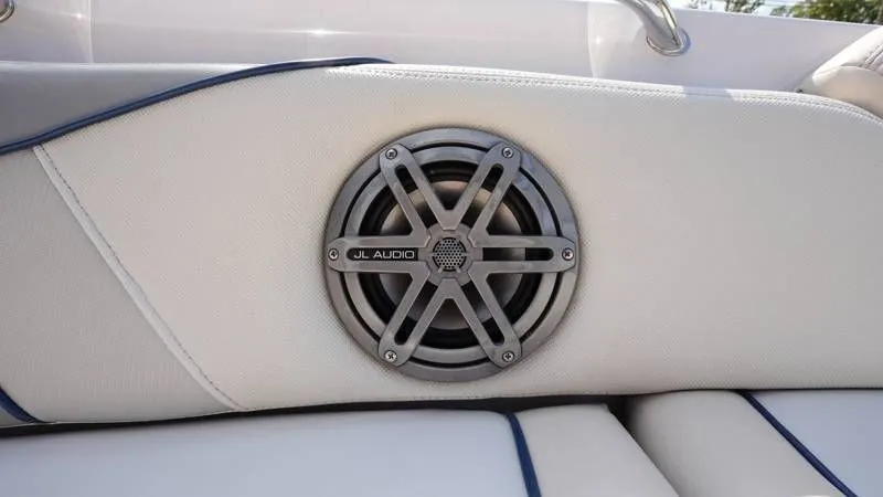 Slide: The Image of Nautique 230TE 2010 - 44