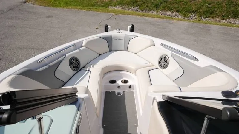 Slide: The Image of Nautique 230TE 2010 - 46