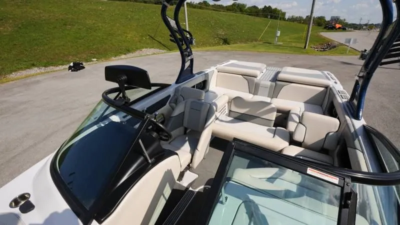 Slide: The Image of Nautique 230TE 2010 - 47