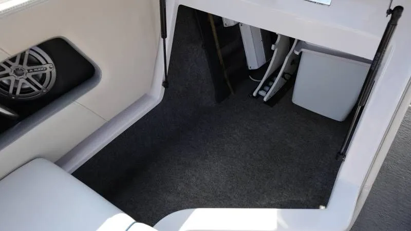 Slide: The Image of Nautique 230TE 2010 - 57