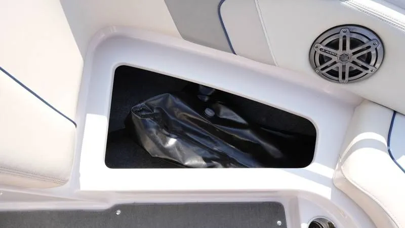 Slide: The Image of Nautique 230TE 2010 - 61