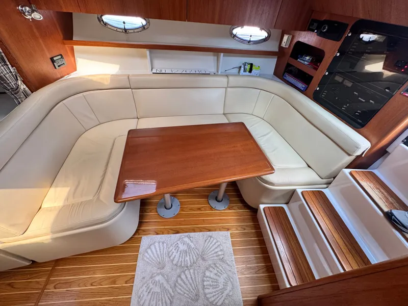 Slide: The Image of Tiara 3100 Open 2004 - 10