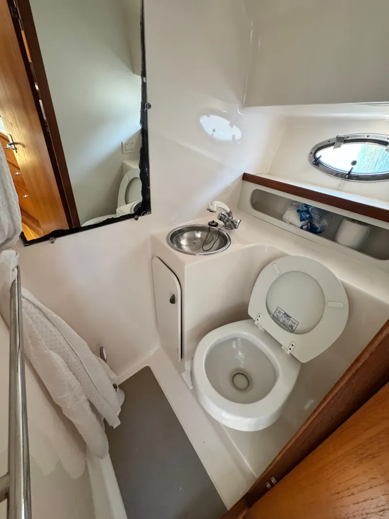 Slide: The Image of Tiara 3100 Open 2004 - 14