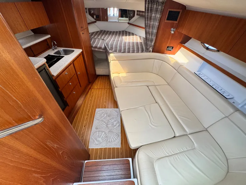 Slide: The Image of Tiara 3100 Open 2004 - 9