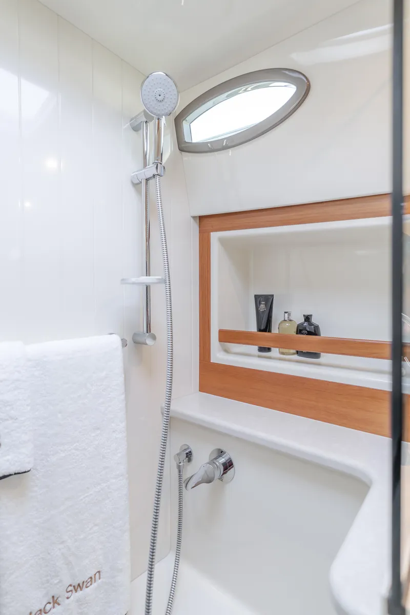 Slide: The Image of Palm Beach Motor Yachts 45 Sedan 2015 - 53