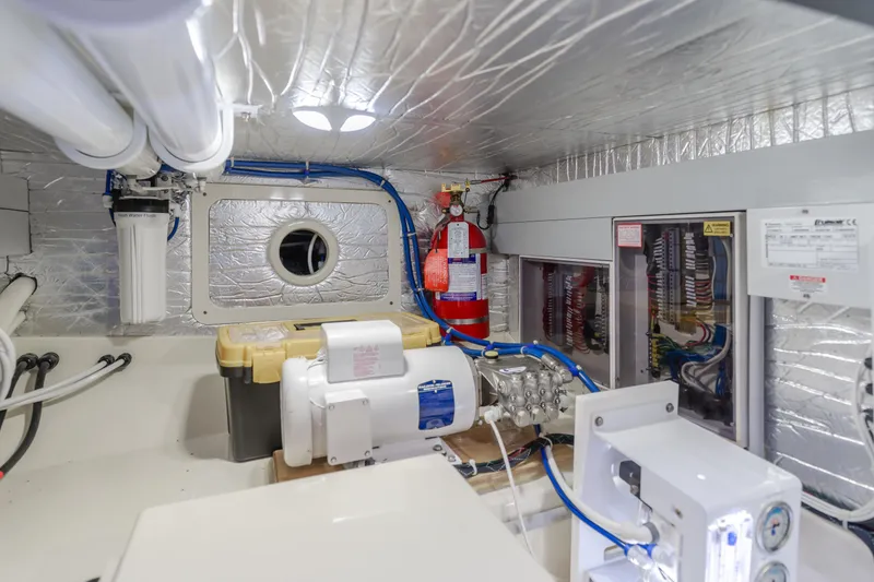 Slide: The Image of Palm Beach Motor Yachts 45 Sedan 2015 - 54