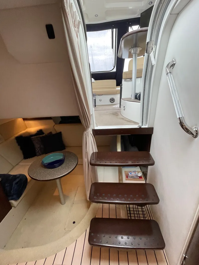 Slide: The Image of Cruisers 380 Express 2012 - 15