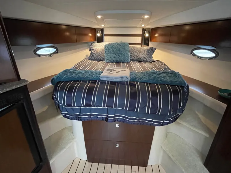 Slide: The Image of Cruisers Yachts 380 Express 2012 - 10