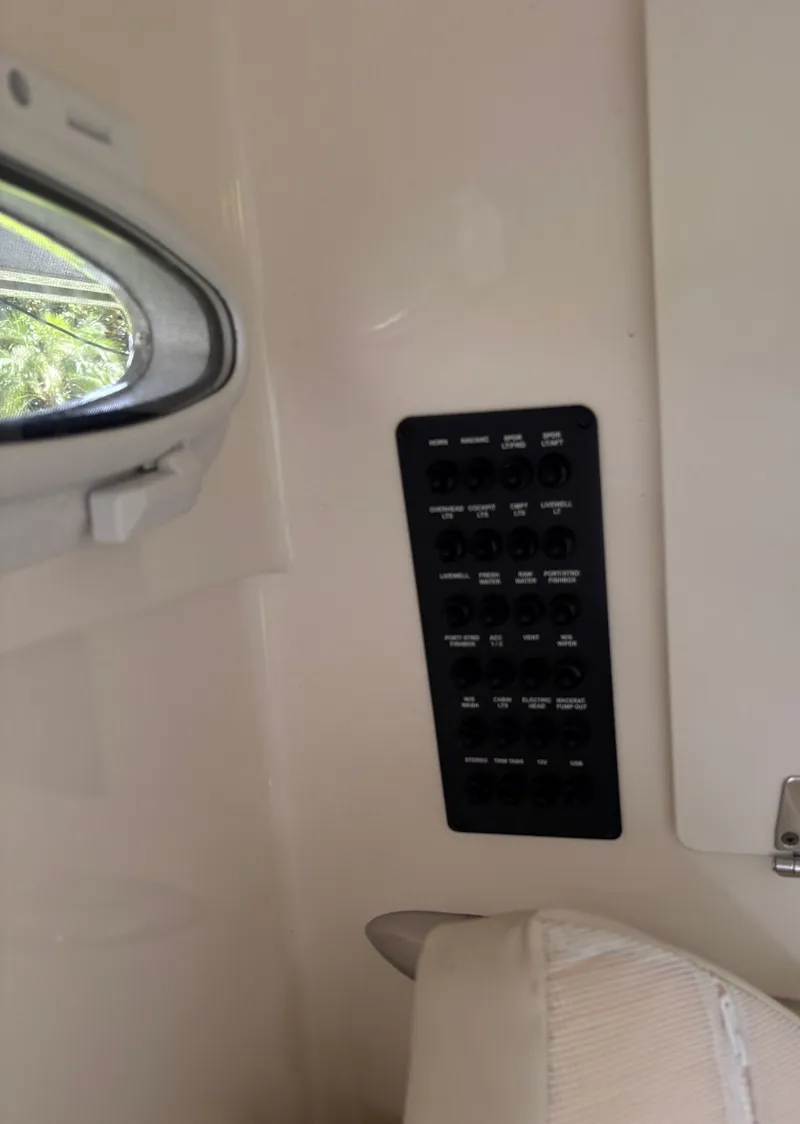 Slide: The Image of Cobia 240 Center Console 2019 - 22