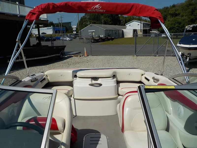 Slide: The Image of Monterey 180 FS 2006 - 10