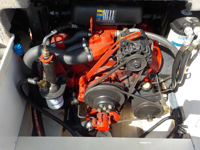 Slide: The Image of Monterey 180 FS 2006 - 14