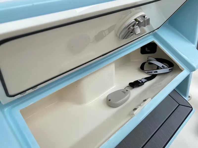 Slide: The Image of Pathfinder 2700 Open 2026 - 25