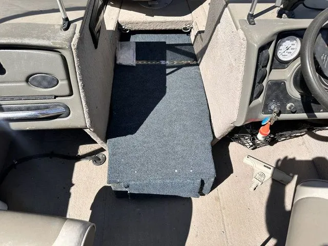 Slide: The Image of Lund Fisherman Adventure 1700 2001 - 16