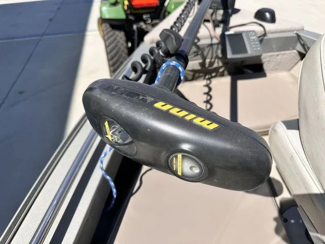 Slide: The Image of Lund Fisherman Adventure 1700 2001 - 18