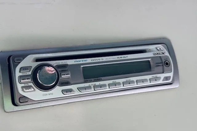 Slide: The Image of 1994 Mainship 40 Sedan Bridge marine stereo system, Sony CDX-M10 model. - 42