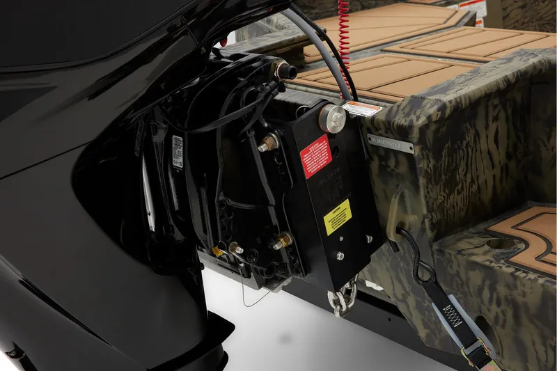 Slide: The Image of Control panel of 2026 Tracker Grizzly 1650 T Prairie Wings Edition with camouflage design. - 23