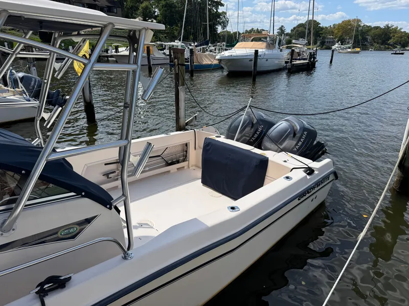 Slide: The Image of Grady-White Journey 258 2005 - 8