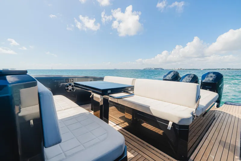 Slide: The Image of Pirelli Tecnorib 50 2023 - 60