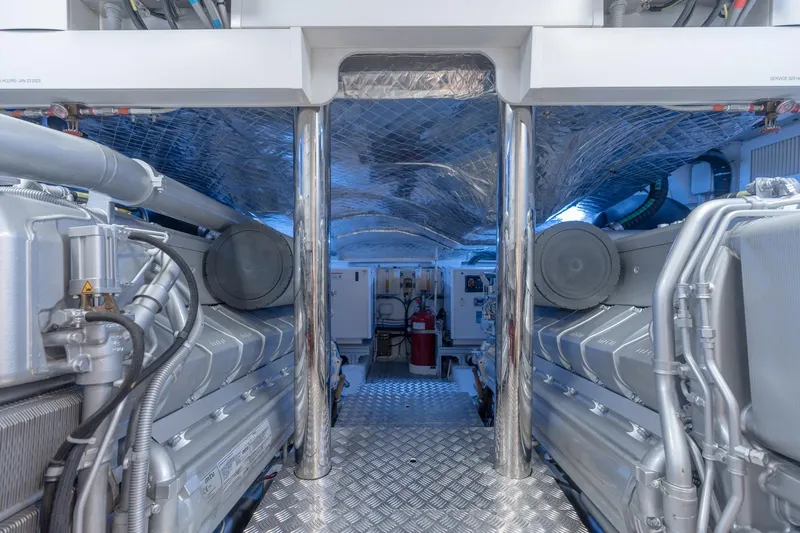 Slide: The Image of Pershing 9X 2021 - 51