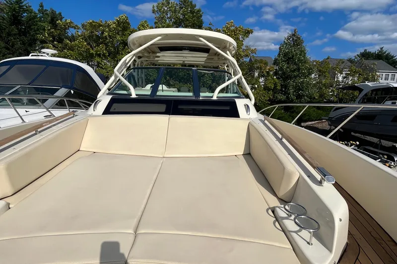 Slide: The Image of 2016 Chris-Craft Launch 36 boat with spacious deck and comfortable seating. - 46