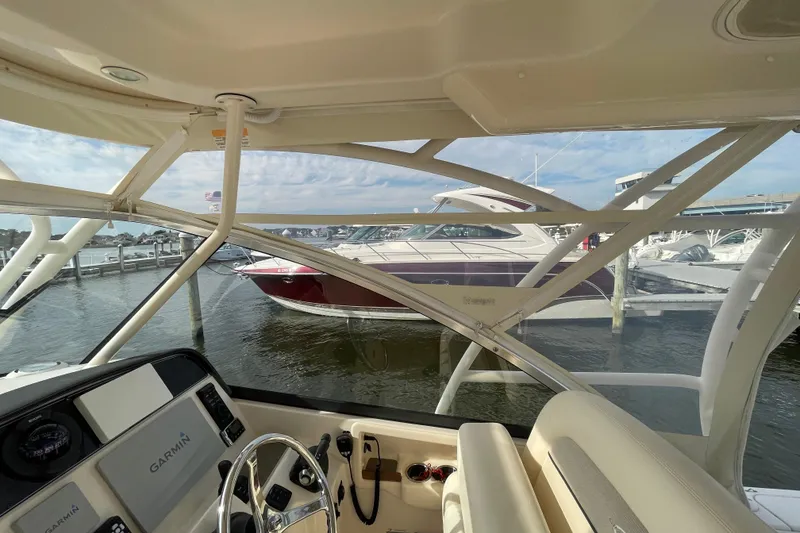 Slide: The Image of Grady-White Freedom 335 2016 - 51