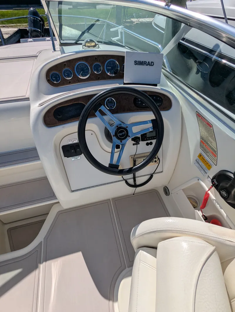 Slide: The Image of Sea Ray Sundancer 260 1999 - 11