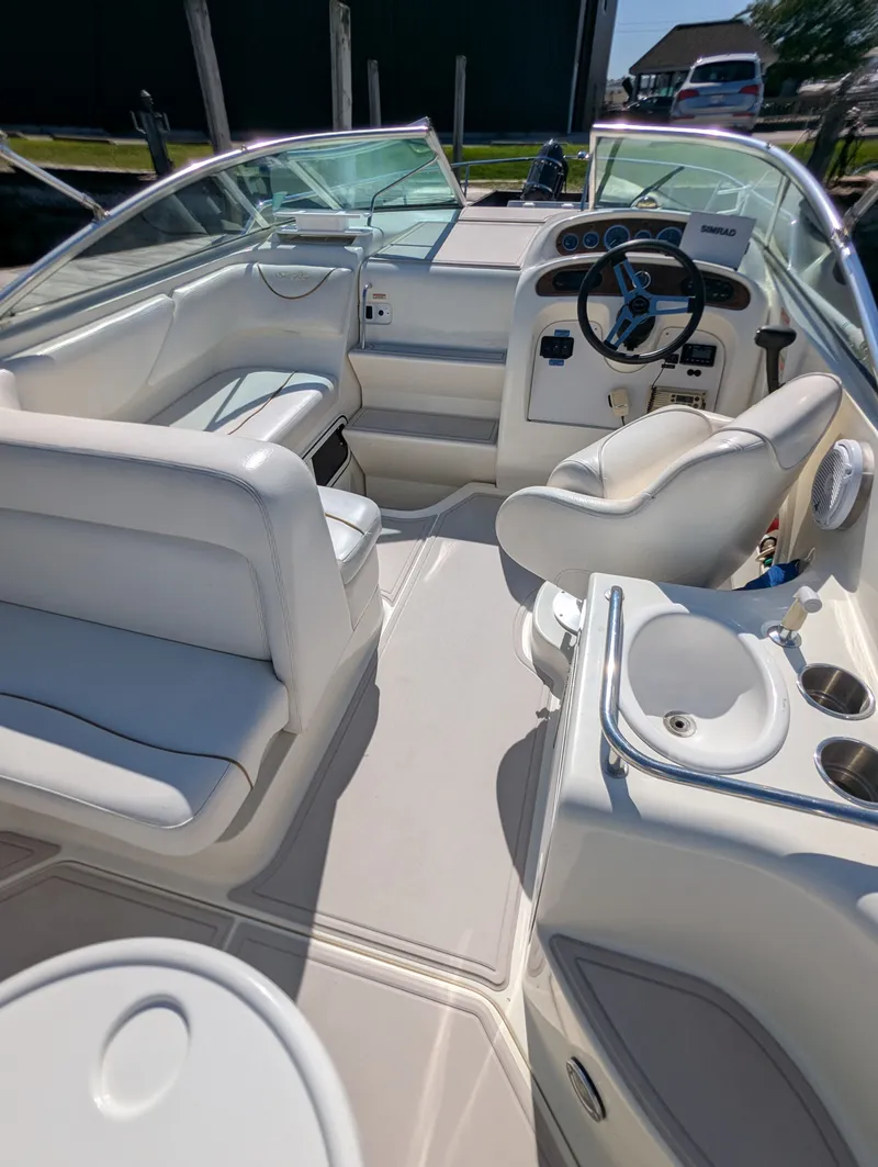 Slide: The Image of Sea Ray Sundancer 260 1999 - 13