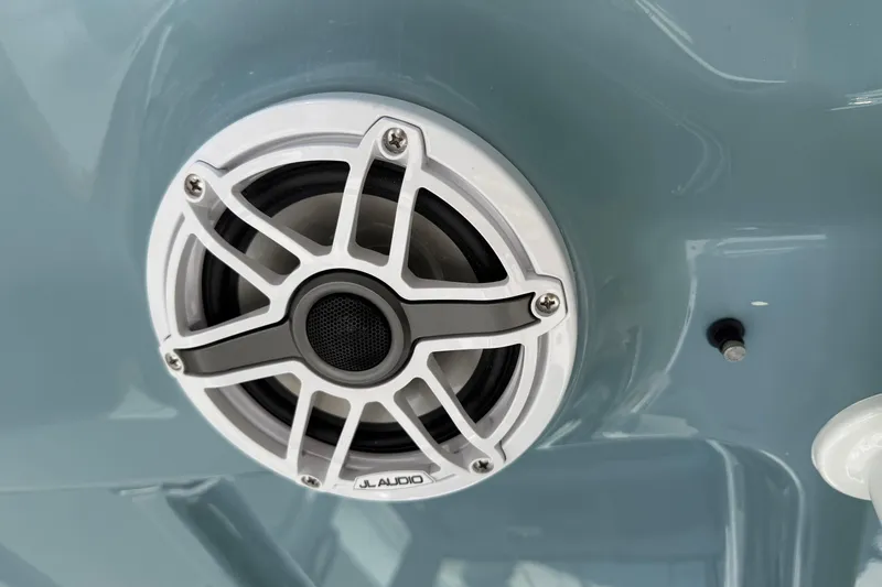 Slide: The Image of Speaker on 2026 Sea Hunt Gamefish 25 boat, featuring JL Audio system. - 21