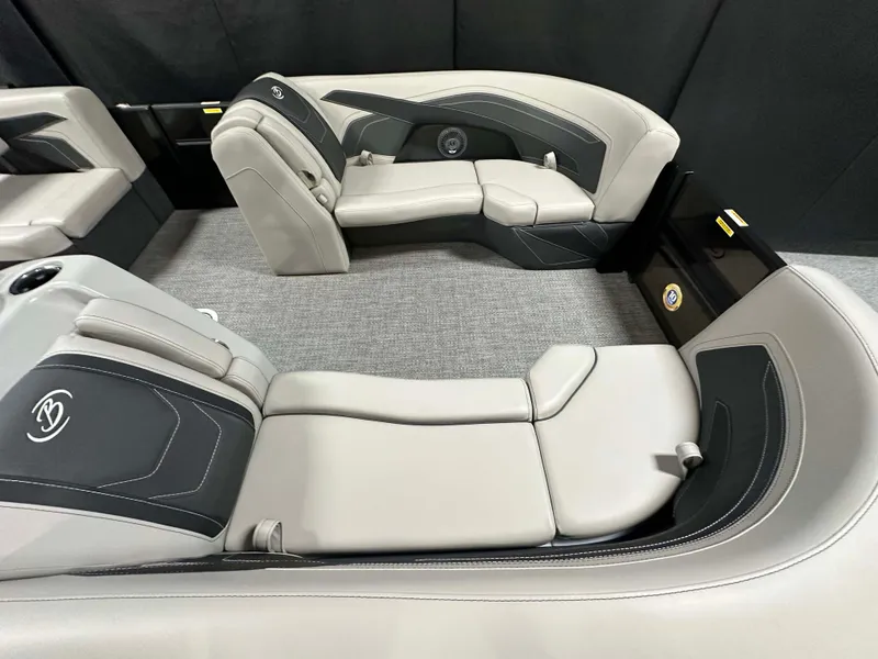 Slide: The Image of Barletta Cabrio 22 Q 2026 - 6