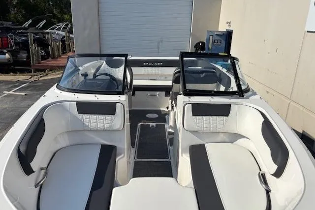 Slide: The Image of 2021 Bayliner VR5 Bowrider I/O with spacious seating and sleek design. - 5