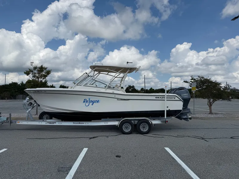 The Image of Grady-White Freedom 275 2018 - 0