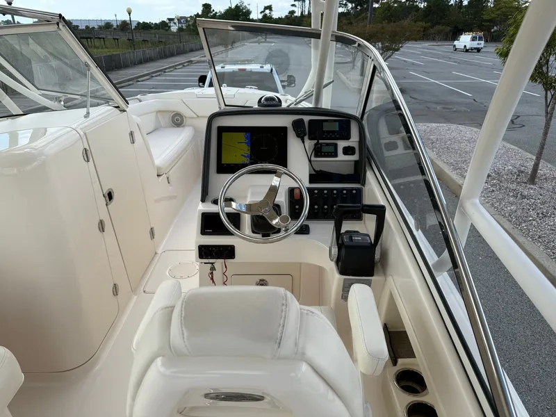 Slide: The Image of Grady-White Freedom 275 2018 - 14