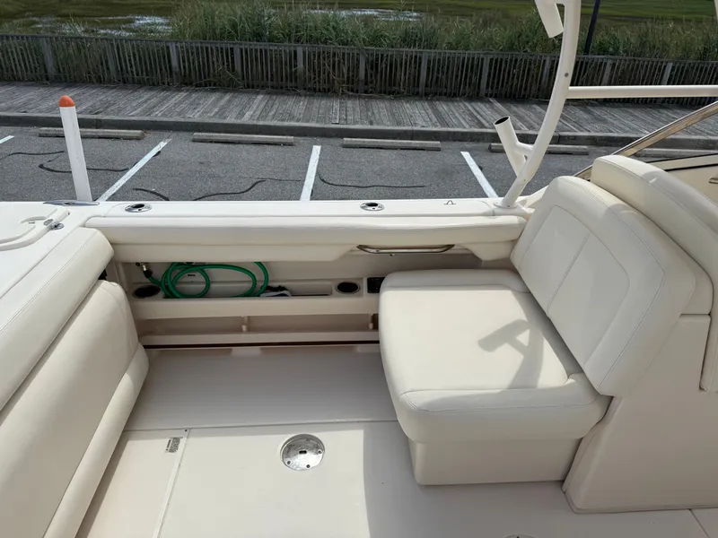 Slide: The Image of Grady-White Freedom 275 2018 - 25