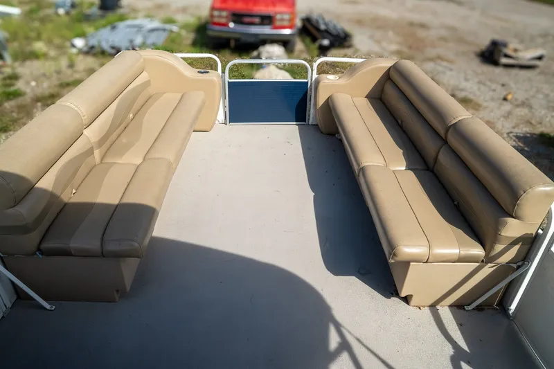 Slide: The Image of Sweetwater 2486 2006 - 13