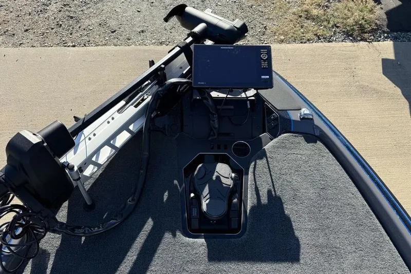 Slide: The Image of 2026 Skeeter FXR20 Apex boat deck with advanced navigation system and trolling motor. - 7