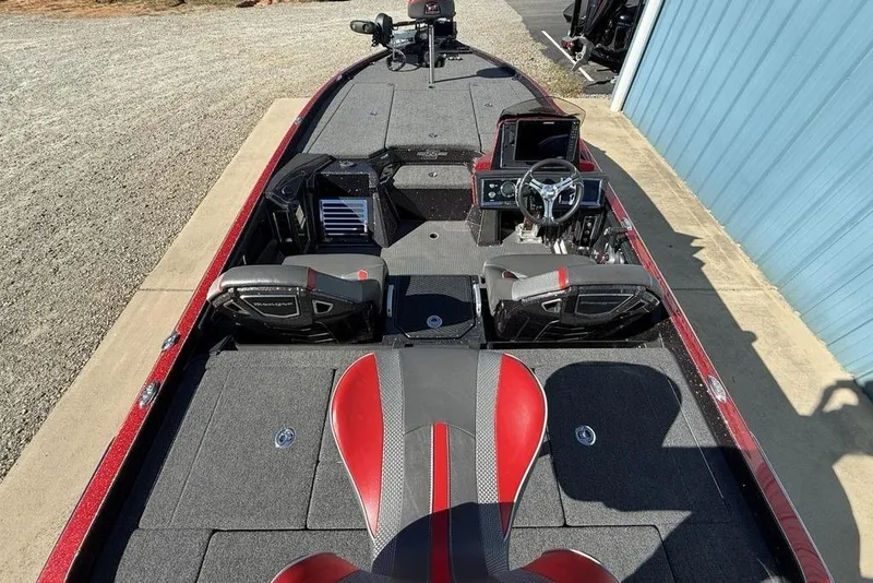 Slide: The Image of 2023 Ranger Z520R Ranger Cup Equipped boat with sleek interior and advanced controls. - 25