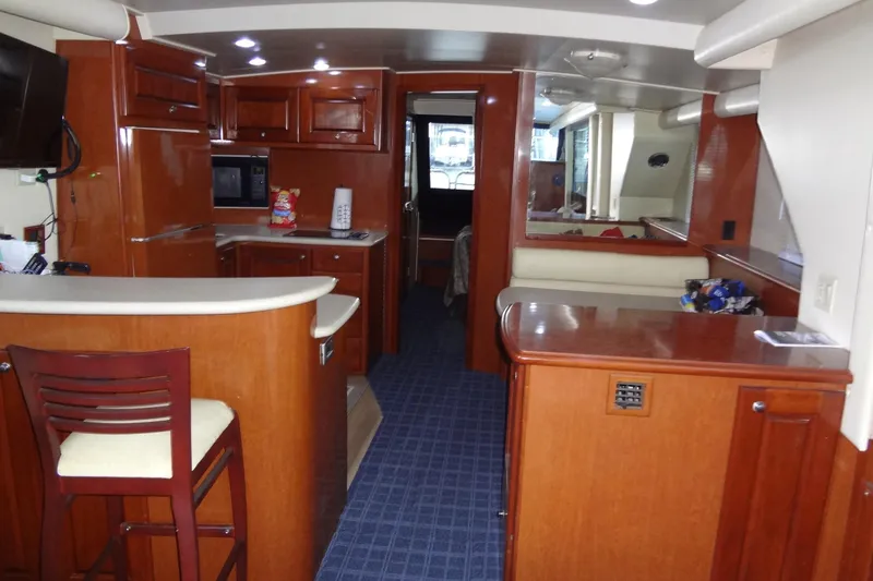 Slide: The Image of Luxurious interior of 2008 Bluewater 5200 Signature Edition yacht with modern amenities. - 42
