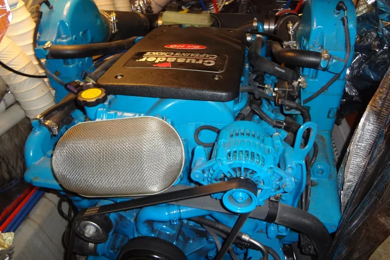 Slide: The Image of Engine of 2008 Bluewater 5200 Signature Edition boat, featuring Crusader Captains Choice. - 60